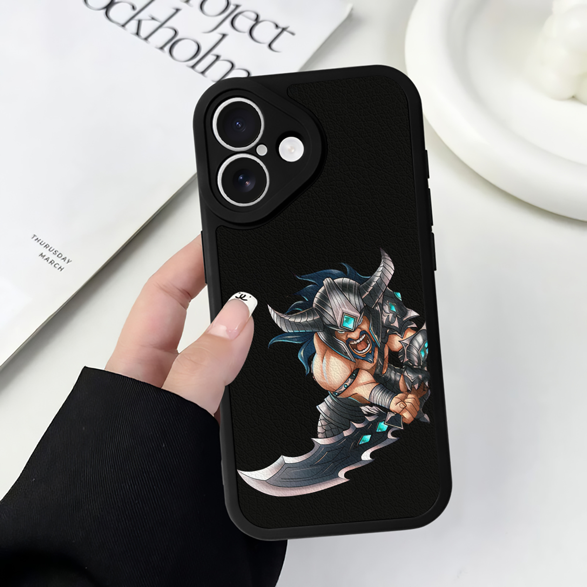 リーグ・オブ・レジェンド League of Legends LOL 【iPhone 16シリーズ対応】シリコンスマホケース（レザー調） 材質：シリコン